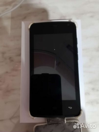 Телефон digma