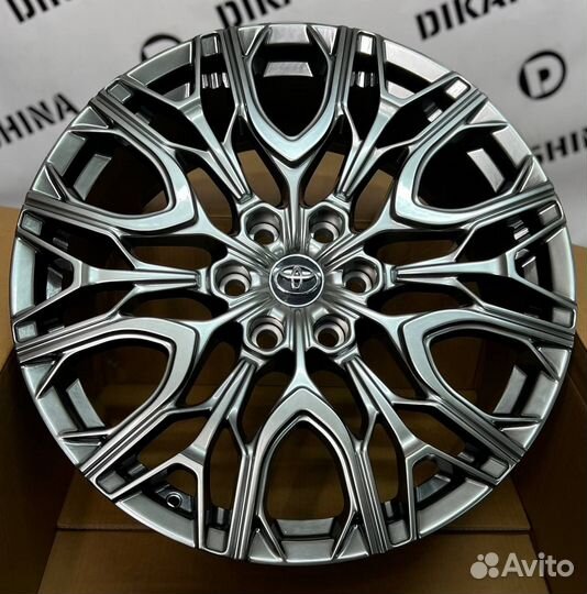 Кованые диски на Lexus Лексус LX600 R22