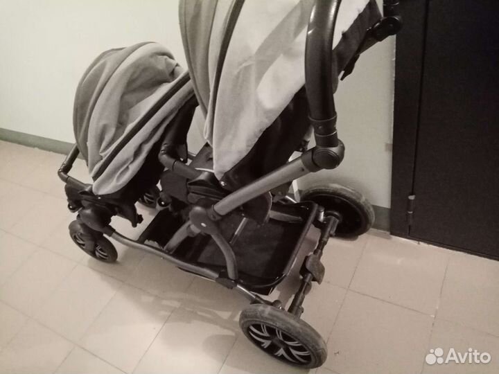 Прогулочная коляска для двойни valco baby snap duo