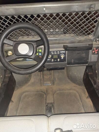 Детский автомобиль на аккумуляторе