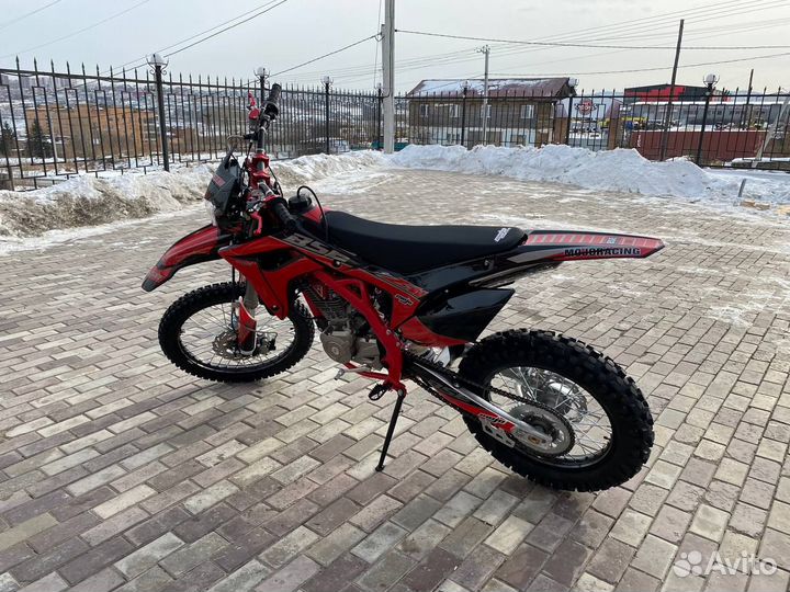 Кроссовый мотоцикл BSE Z11