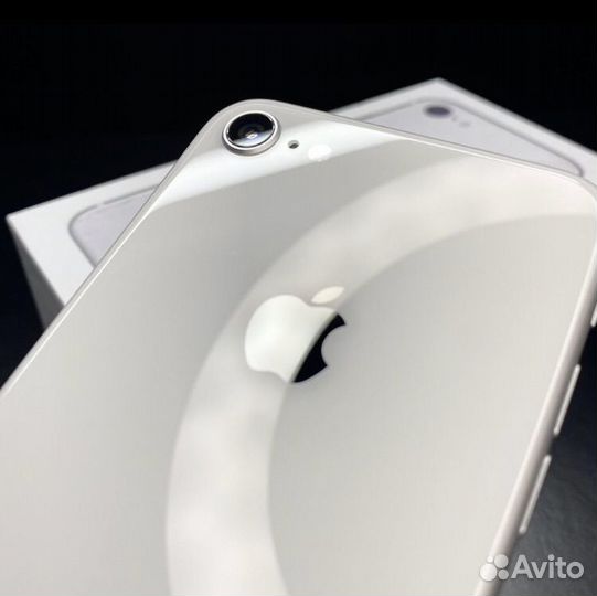 iPhone 8, 64 ГБ