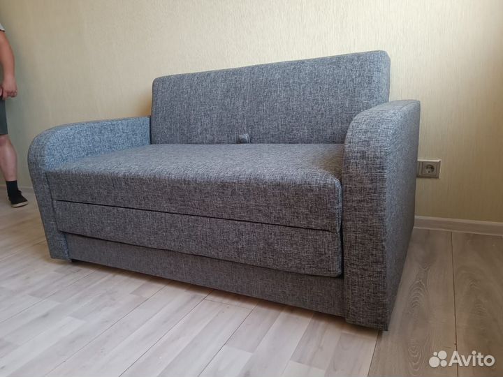 Диван-кровать новый