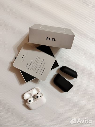 Кейс (чехол) Peel для AirPods 3