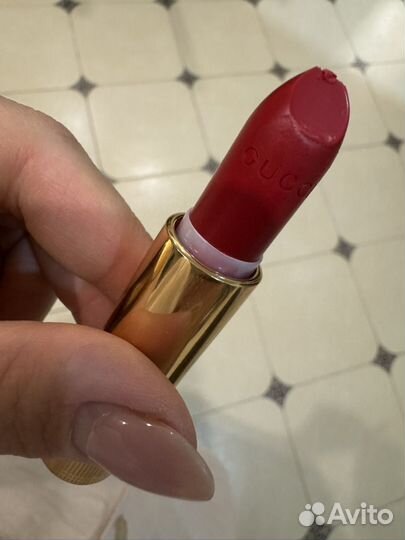 Gucci помада оригинал