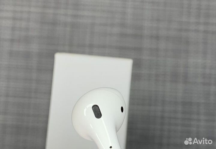 Apple Airpods 2 правый наушник А2032 Б/У оригинал