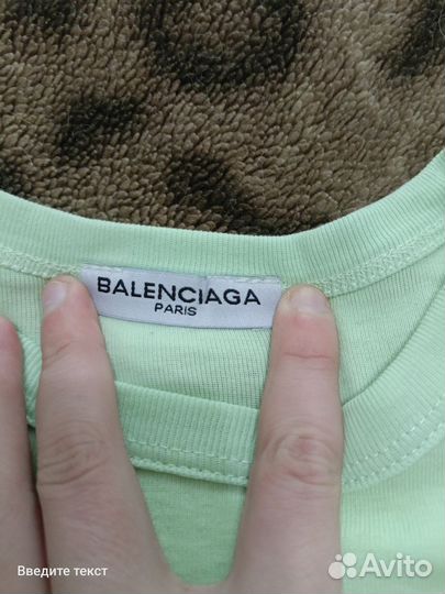 Футболки унисекс Balenciaga