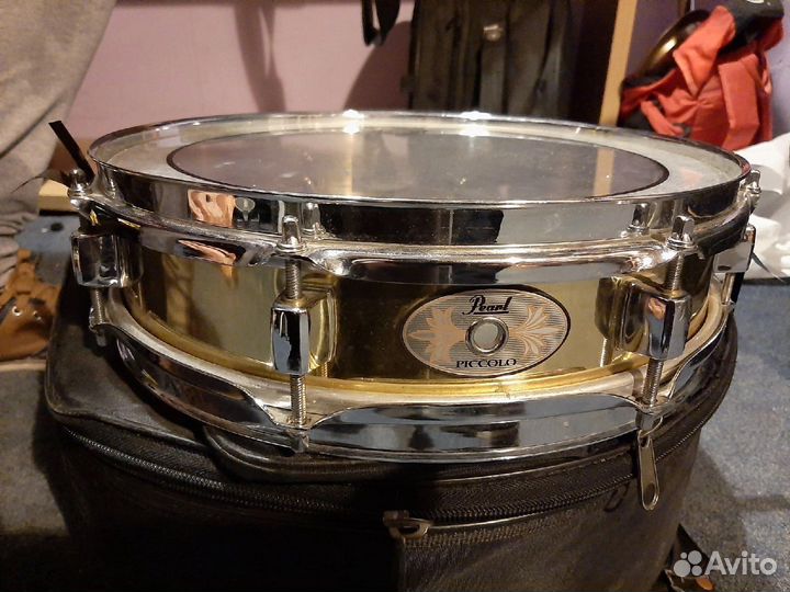 Pearl piccolo snare
