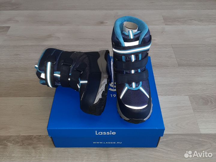 Новые зимние ботинки LassieTec р 34