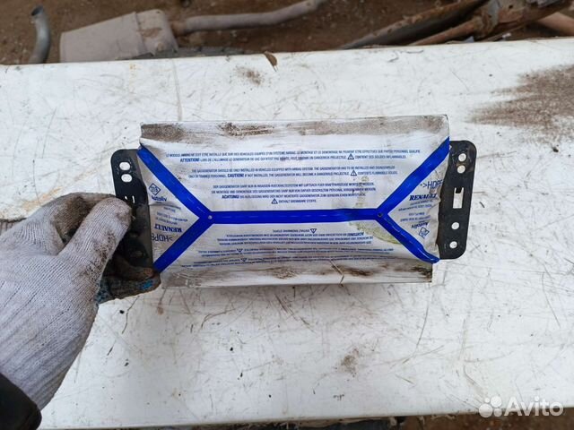 Подушка безопасности в торпеду Рено Меган 2. 2005г