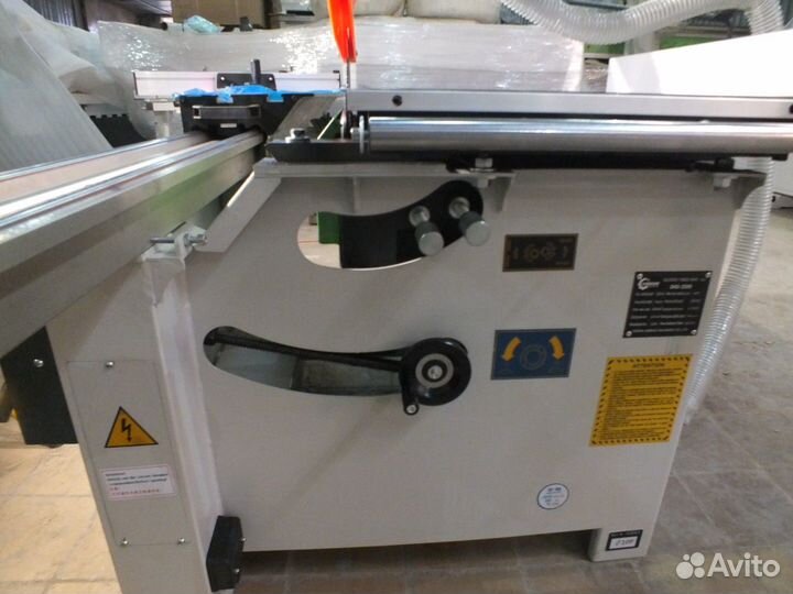 Станок форматно-раскроечный D45-2500 наклон