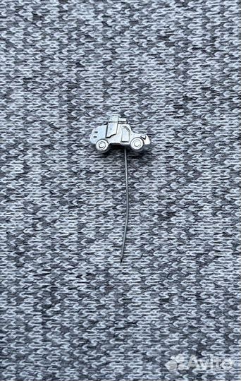 Значок времен СССР - Машинка - Транспорт