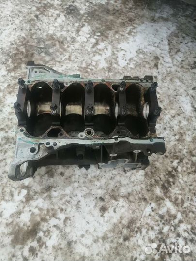 Блок Nissan qashqai, коленвал, поддон