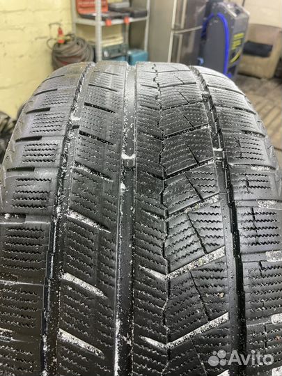 Triangle Snowlink TWT02 245/40 R18 100V