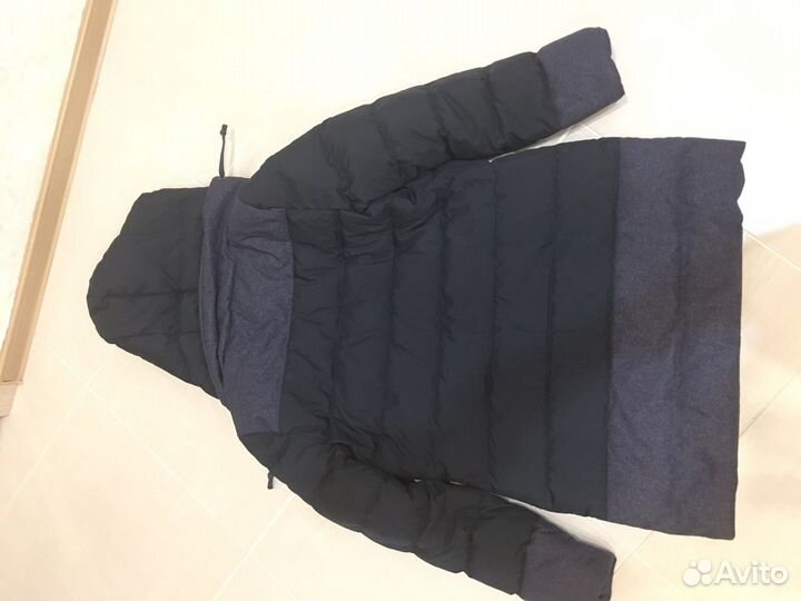 Пуховик женский Armani