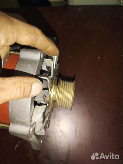 Генератор с вакуумным насосом Bosch 6 033 gв5 011