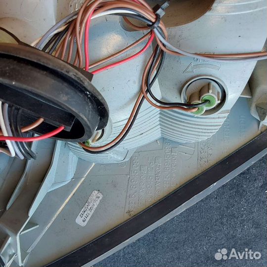 Skoda fabia 2 задний фонарь левый