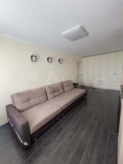 2-к. квартира, 61,7 м², 8/10 эт.