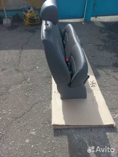 Диван, сиденье с хендай гранд старекс