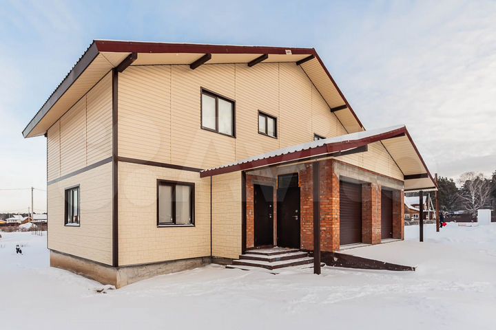 Дом 230 м² на участке 10 сот.