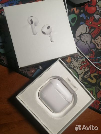 Наушники AirPods pro и 3