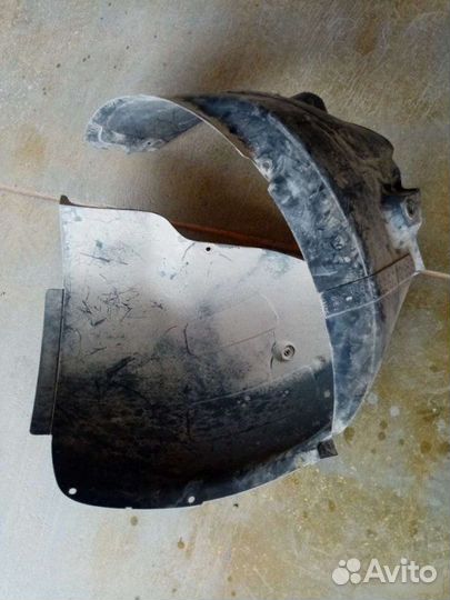 Подкрылок передний правый передний правый Kia Soul