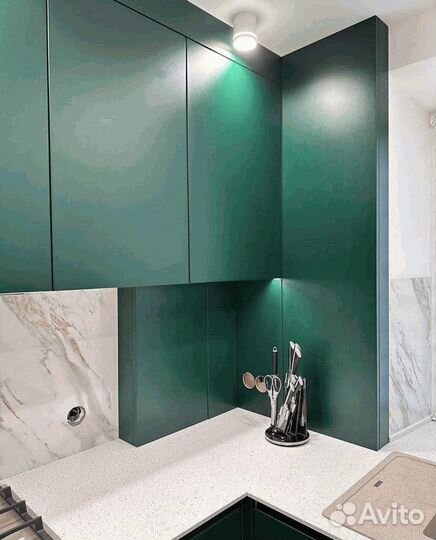 Кухонный гарнитур новый