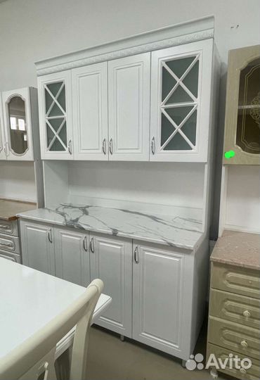 Кухонный гарнитур новый