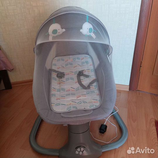 Шезлонг детский