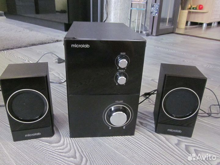 Колонки Microlab M223 2.1