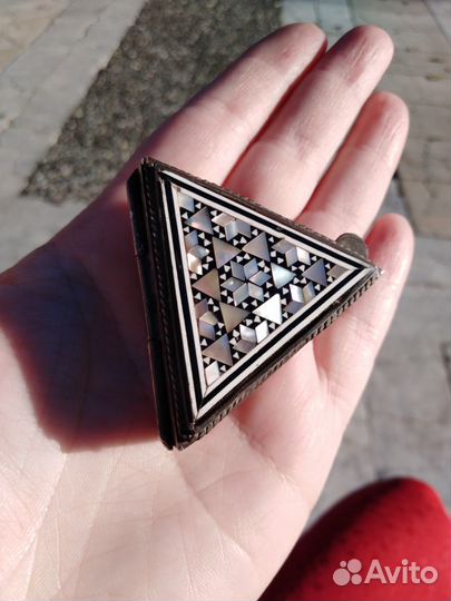 Антикварная шкатулочка,серебро