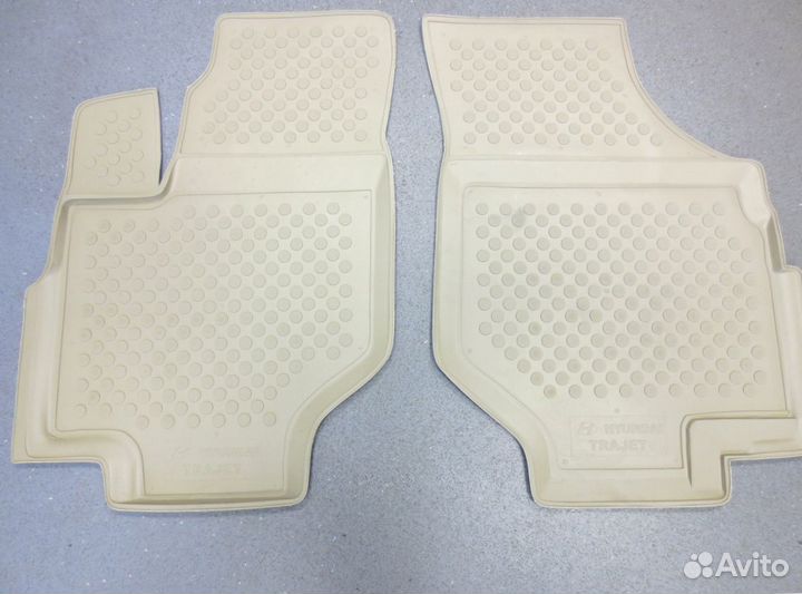 Коврики Hyundai Trajet 1999-2008
