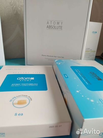 Дорожный набор:зубная щётка,паста, ёршик,контейнер