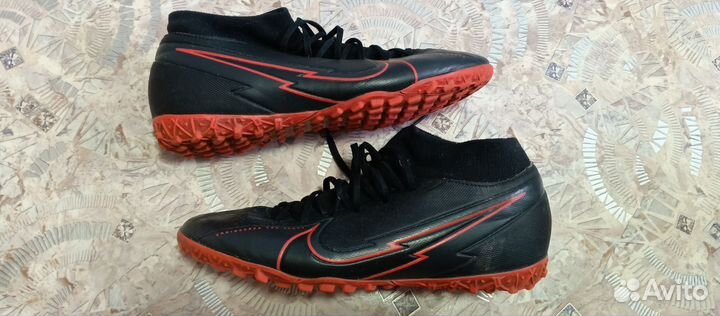 Сороконожки nike mercurial