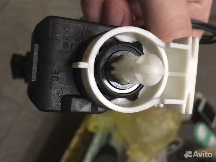 Проводка фары opel astra j с мотором корректора