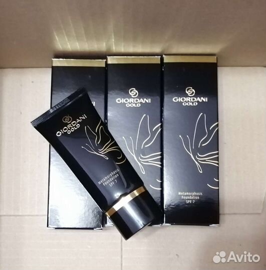 Тональная основа oriflame