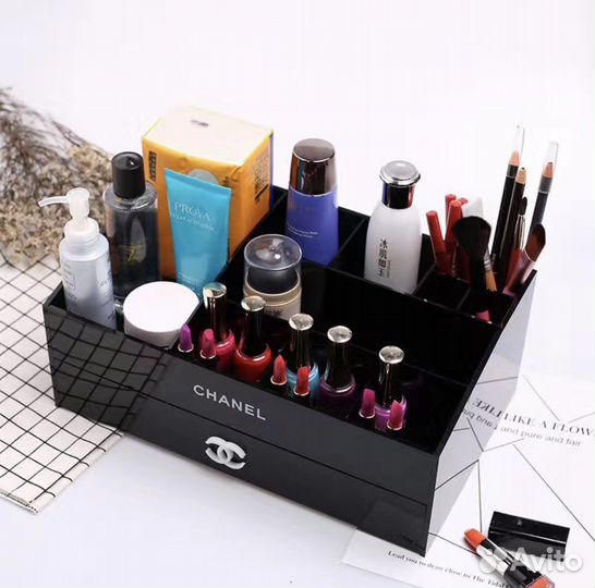 Органайзер для косметики Chanel