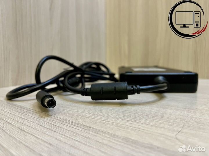 Оригинальное зарядное устройство Dell 240W