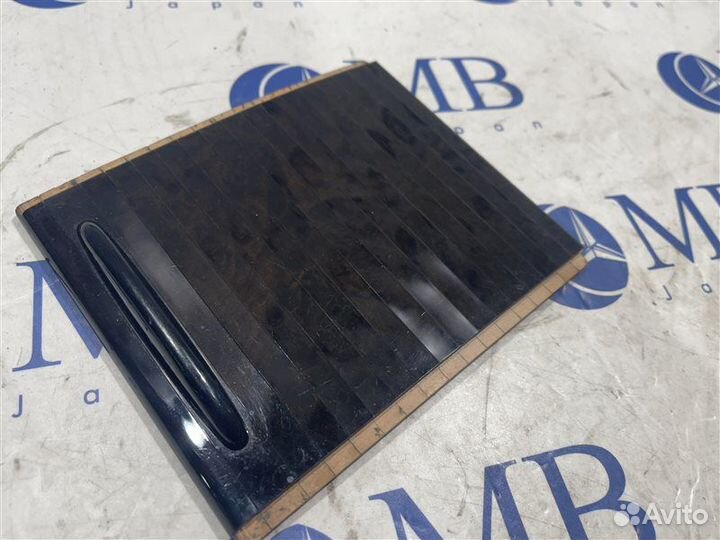 Накладка шторка задняя Mercedes-Benz Cls-Class