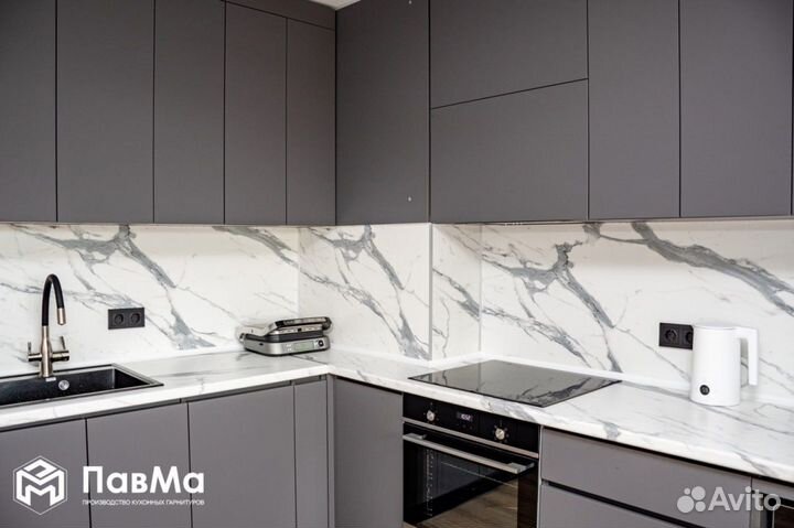 Кухонные гарнитуры на заказ любой сложности