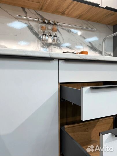 Кухня модульная в наличии