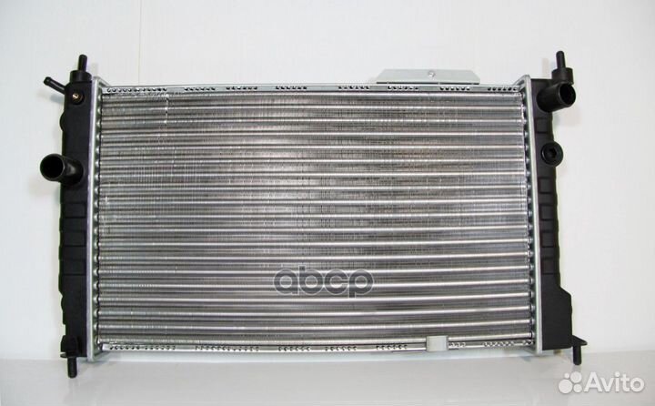 353252H Радиатор охлаждения Opel Astra F M+ 1