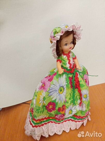 Кукла грелка на чайник