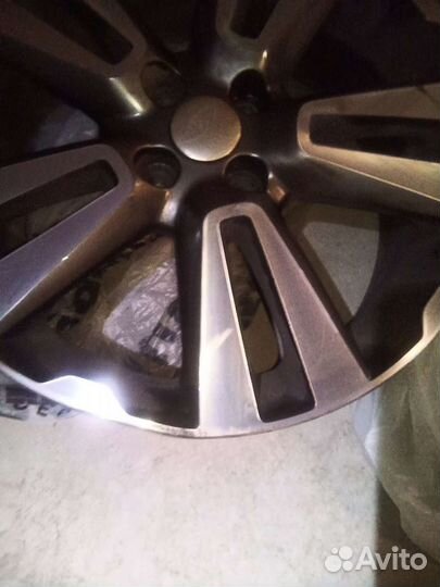 Диски оригинальные Лада Веста св кросс R17 4 шт