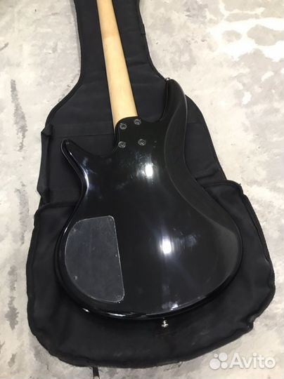 Бас гитара ibanez gsr 180