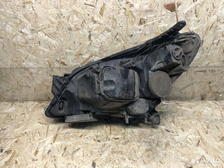 Фара правая Opel Astra
