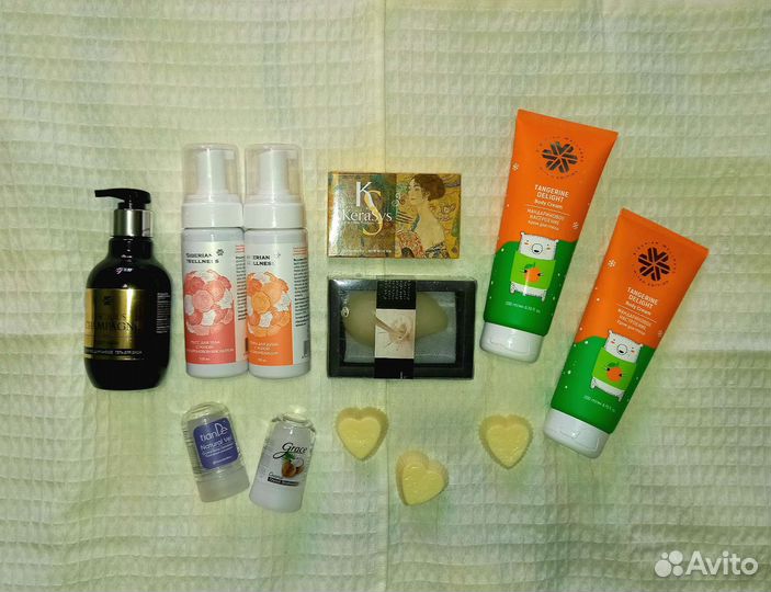 Косметика, маникюр