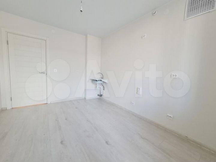 2-к. квартира, 56,5 м², 10/15 эт.