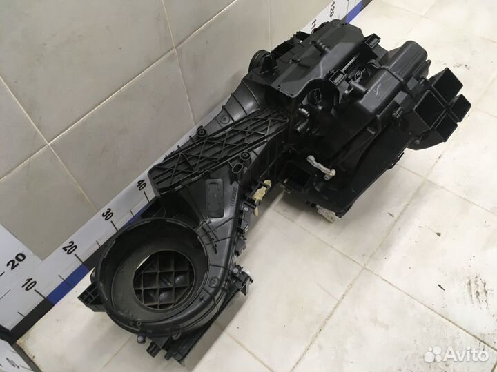 Корпус отопителя Passat B6 2005-2010