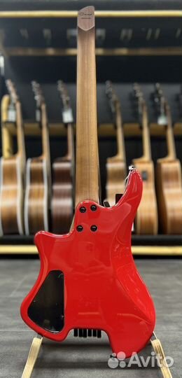 Электрогитара безголовая Caraya (новая)